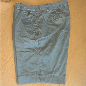 Dockers Women's Gray Bermuda Shorts